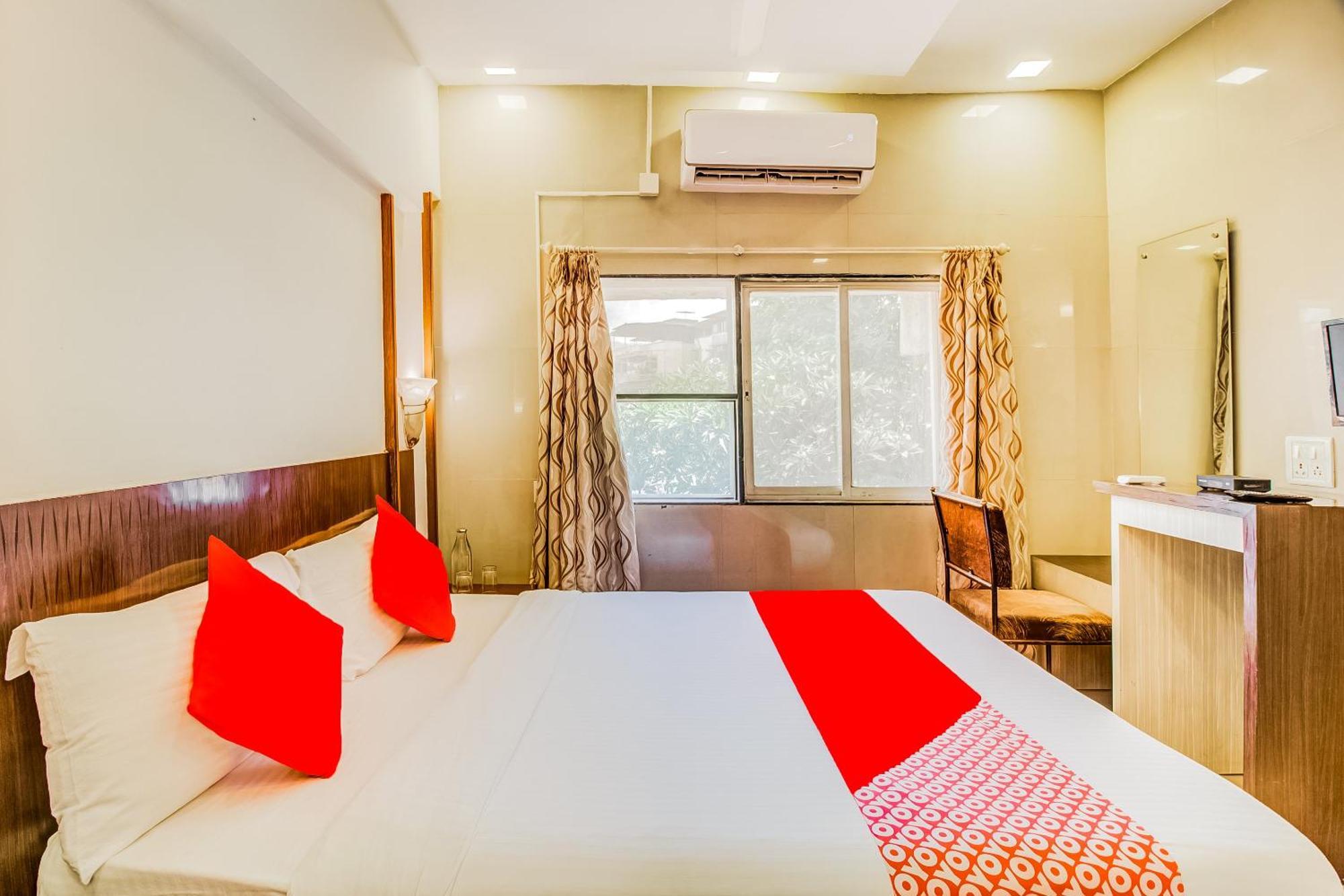 Hotel Super Collection O Panchratna à Panvel Extérieur photo