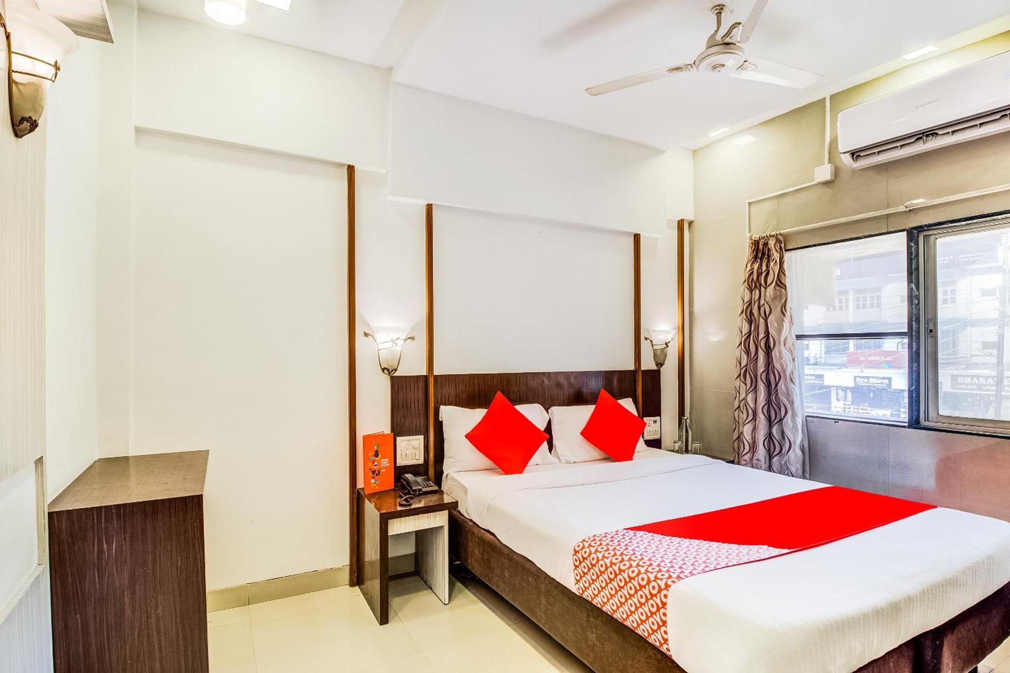 Hotel Super Collection O Panchratna à Panvel Extérieur photo
