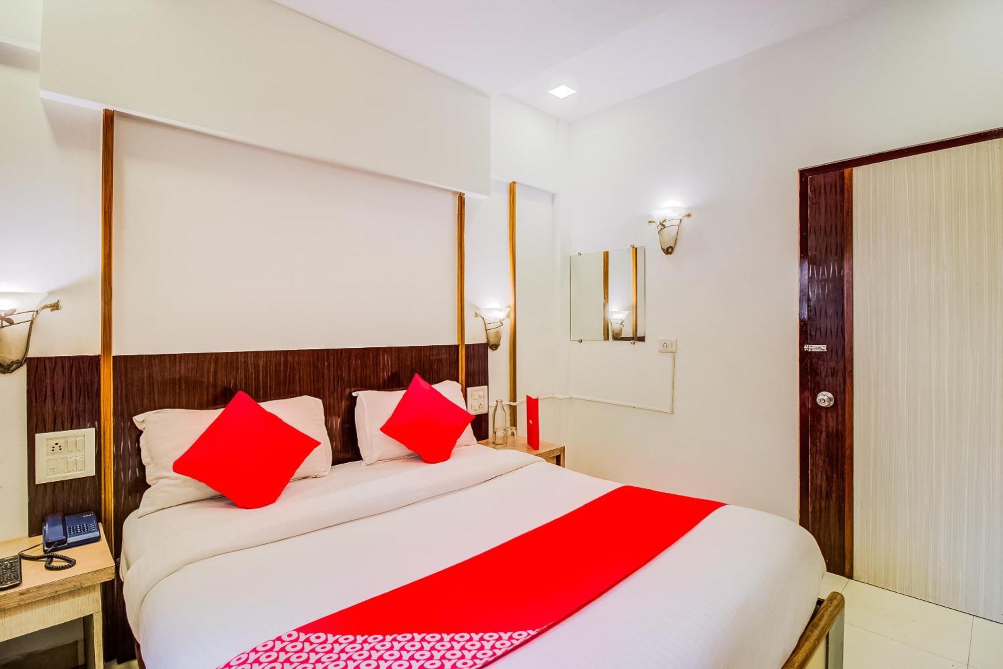 Hotel Super Collection O Panchratna à Panvel Extérieur photo